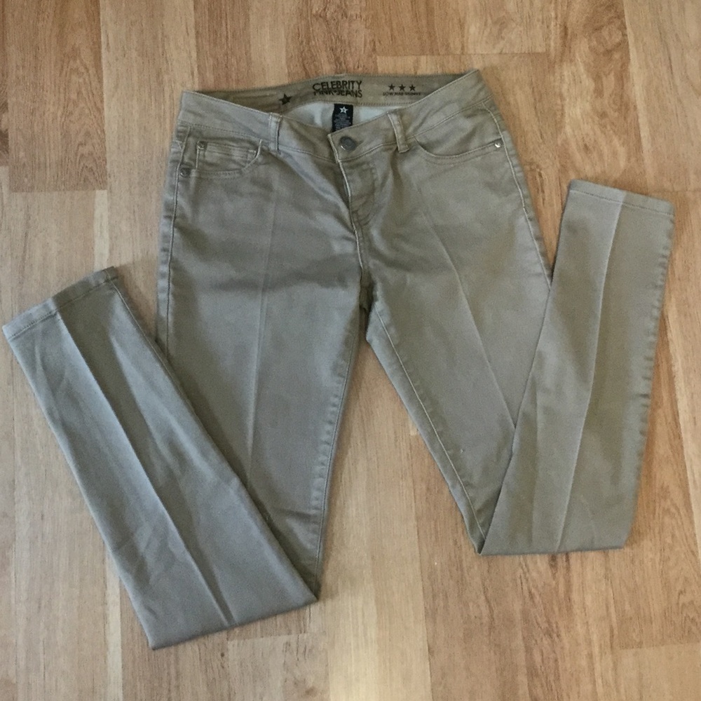 Celebrity Pink Jeans Low Rise Skinny Khaki Size 5
